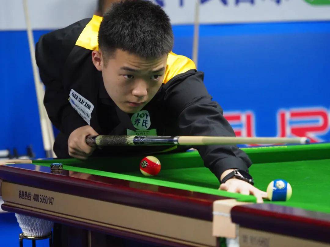 观众在场边 观众在场边