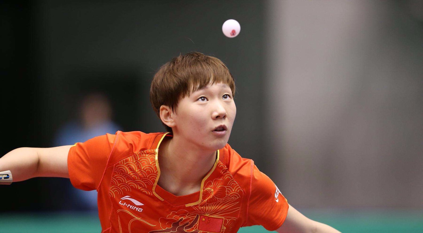 全场起立 全场起立