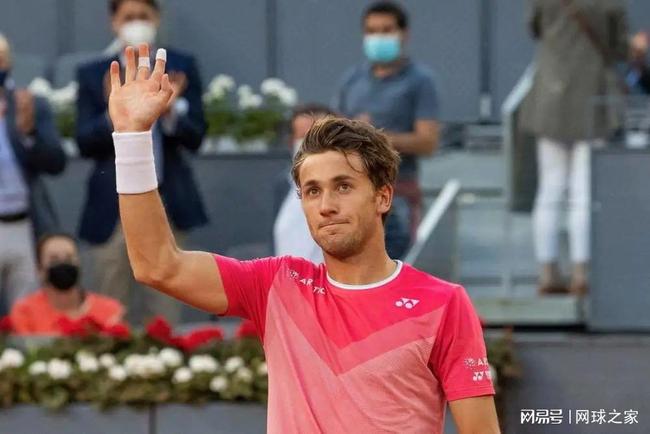 协防被拉扯 协防被拉扯